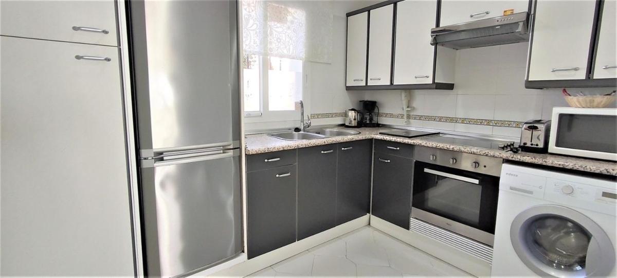 Quiet 2 Bedroom Apartment-Sleeps Up To 6 Михас Экстерьер фото